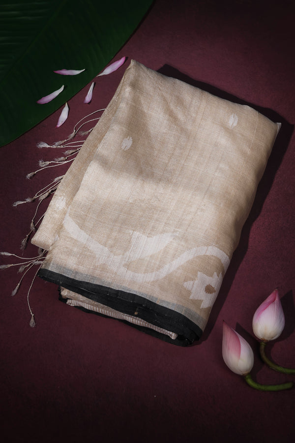 Ivory dreams- Pure handwoven Tussar Jamdani